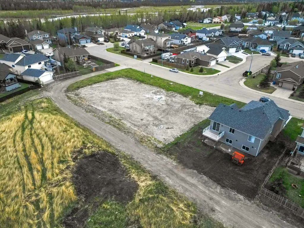 222 12 Avenue NE Sundre AB T0M1X0