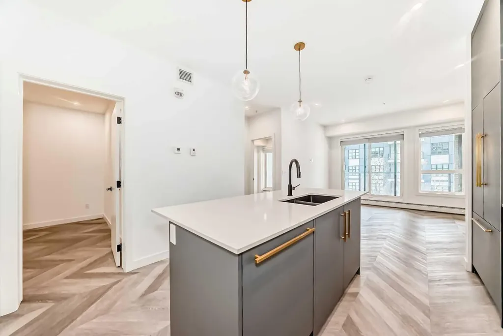4275 Norford Avenue NW Calgary AB T3B 6M2