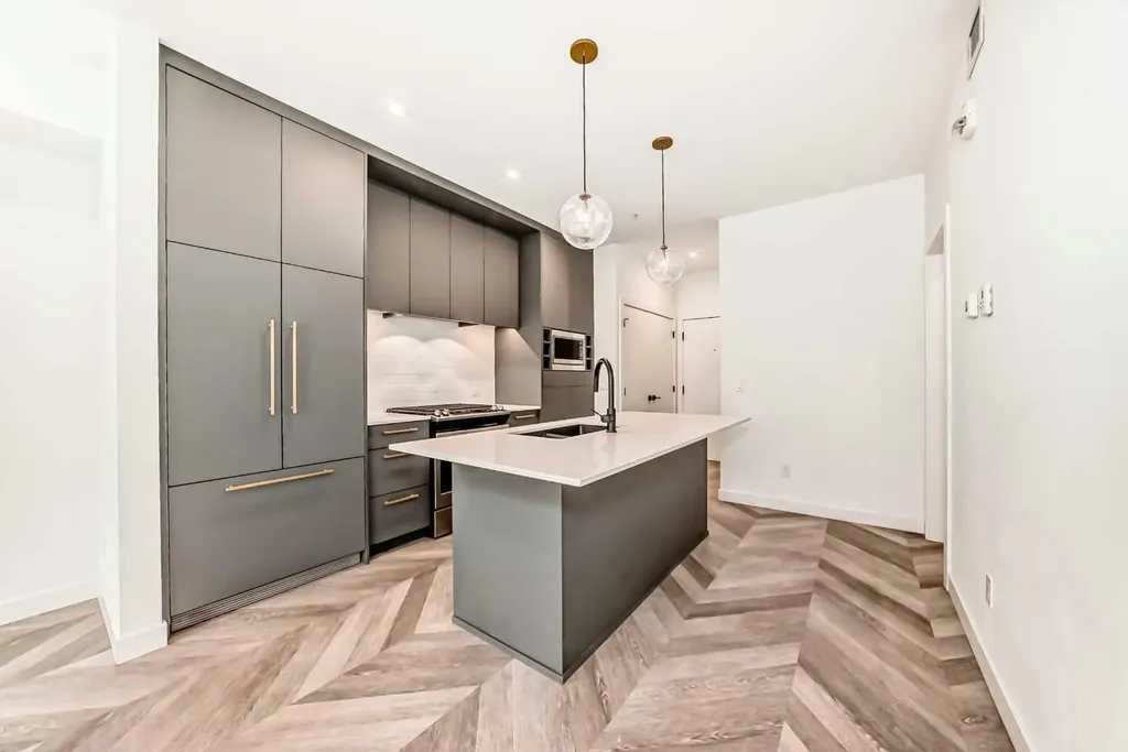 4275 Norford Avenue NW Calgary AB T3B 6M2