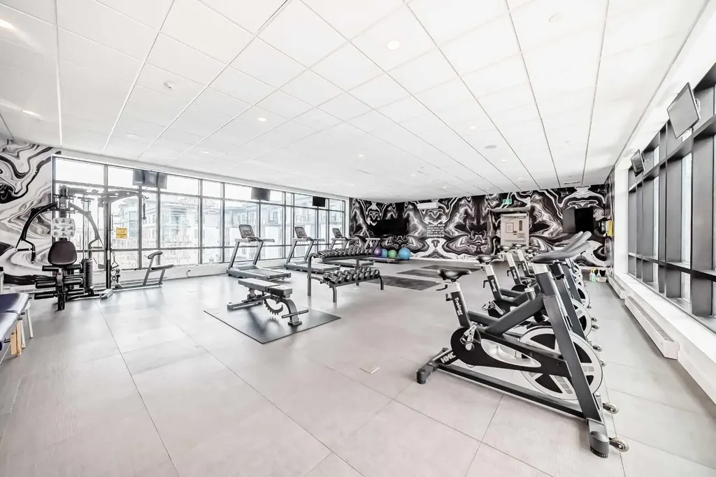 4275 Norford Avenue NW Calgary AB T3B 6M2