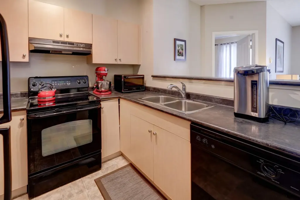1140 Taradale Drive NE Calgary AB T3J 0G1