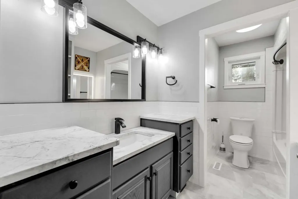 2 Grand Avenue Norglenwold AB T4S 1S5