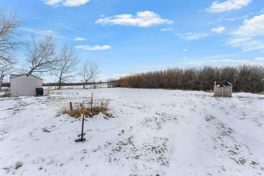 320075 Range Road 240 Rural Kneehill County AB T0M 1A0