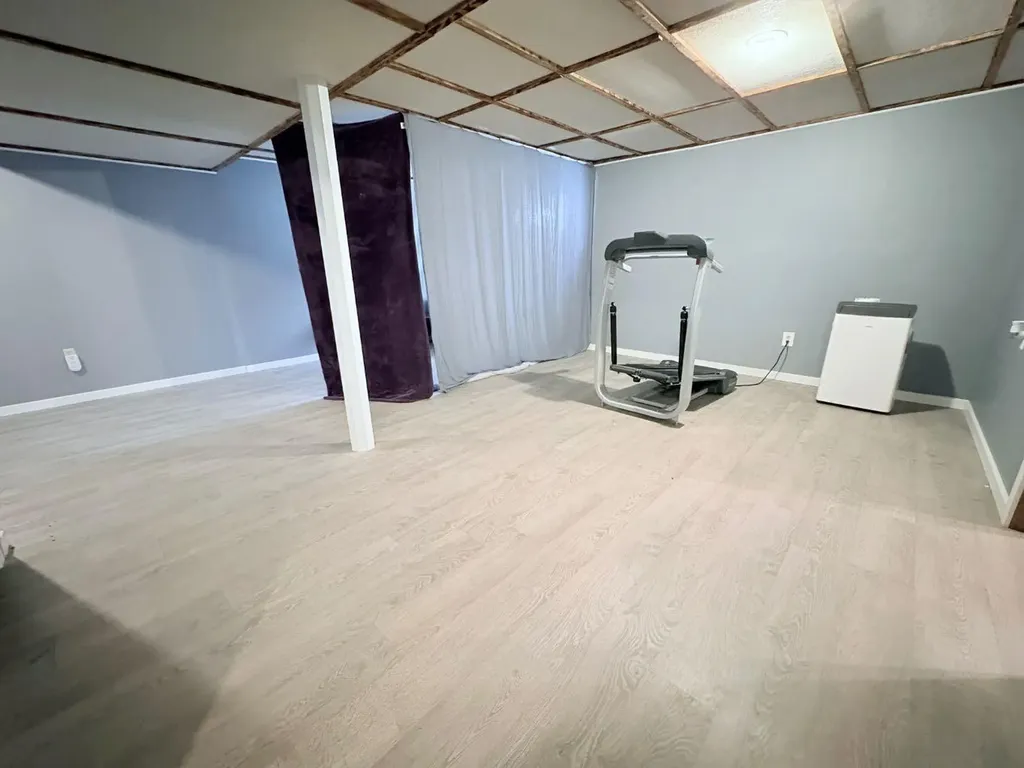 413 2 Avenue E Oyen AB T0J2J0