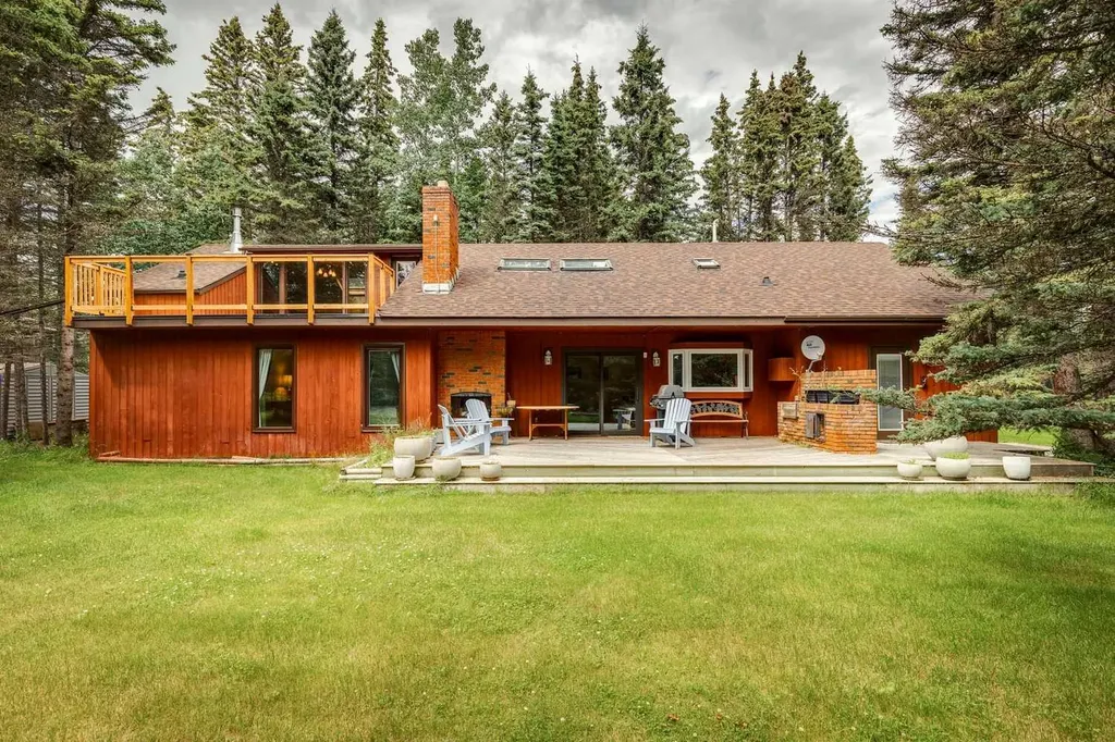 28 Wolf Drive Rural Rocky View County AB T3Z 1A3