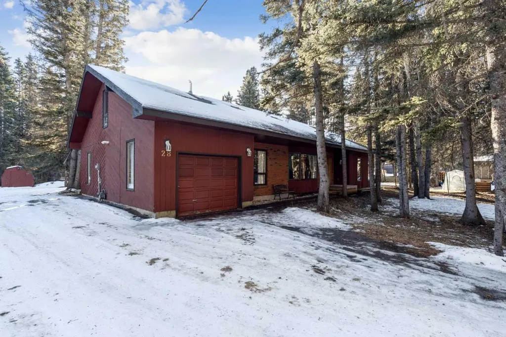 28 Wolf Drive Rural Rocky View County AB T3Z 1A3