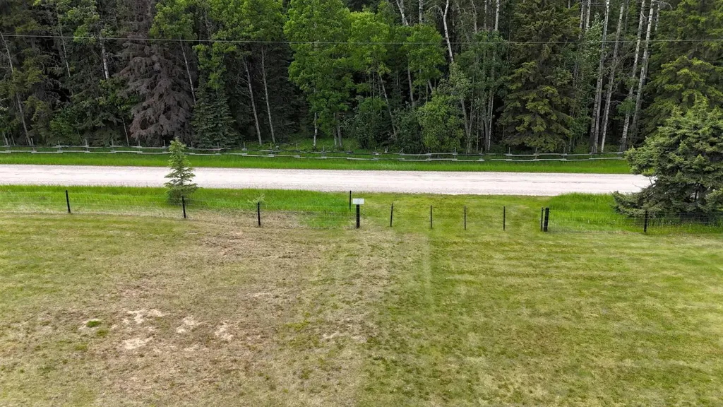 Township Road 530a Rural Yellowhead County AB T7E 3B7