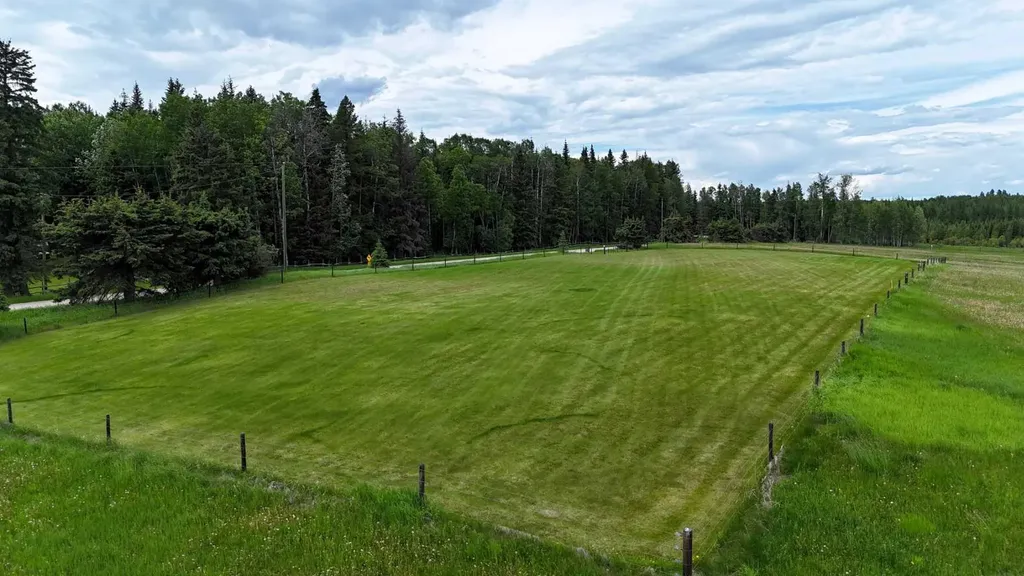 Township Road 530a Rural Yellowhead County AB T7E 3B7