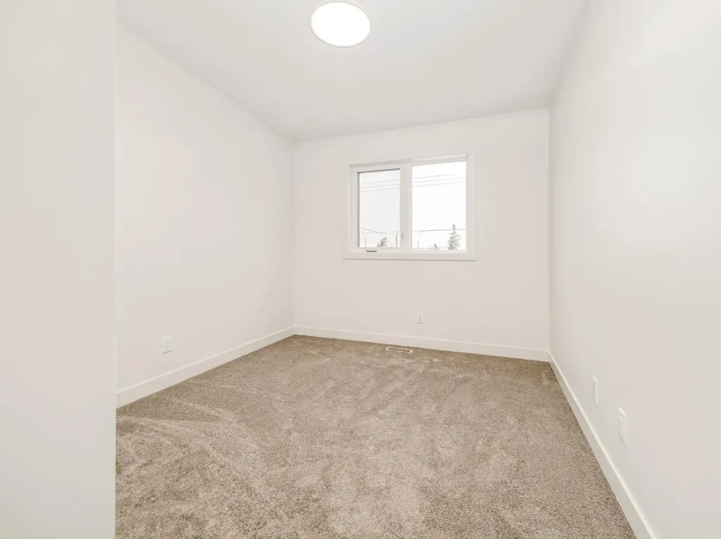 359 9 Street Fort Macleod AB T0L 0Z0