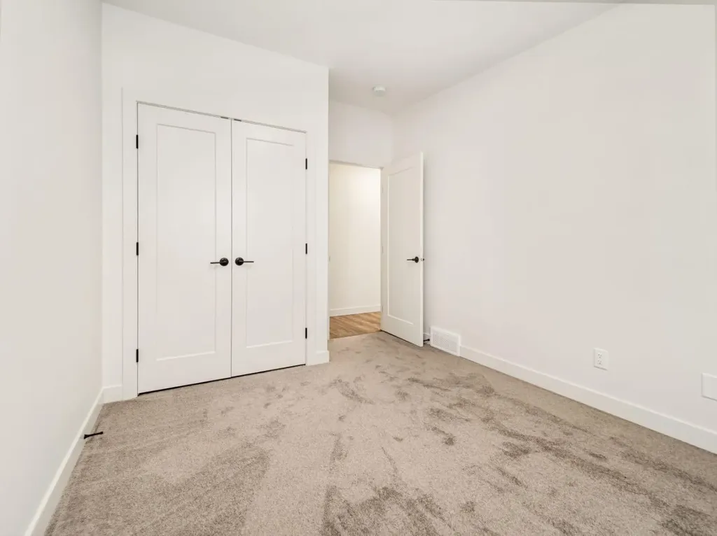 359 9 Street Fort Macleod AB T0L 0Z0