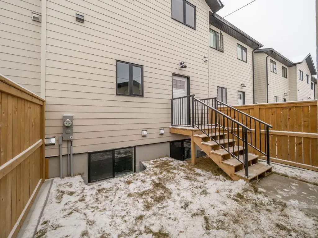 359 9 Street Fort Macleod AB T0L 0Z0