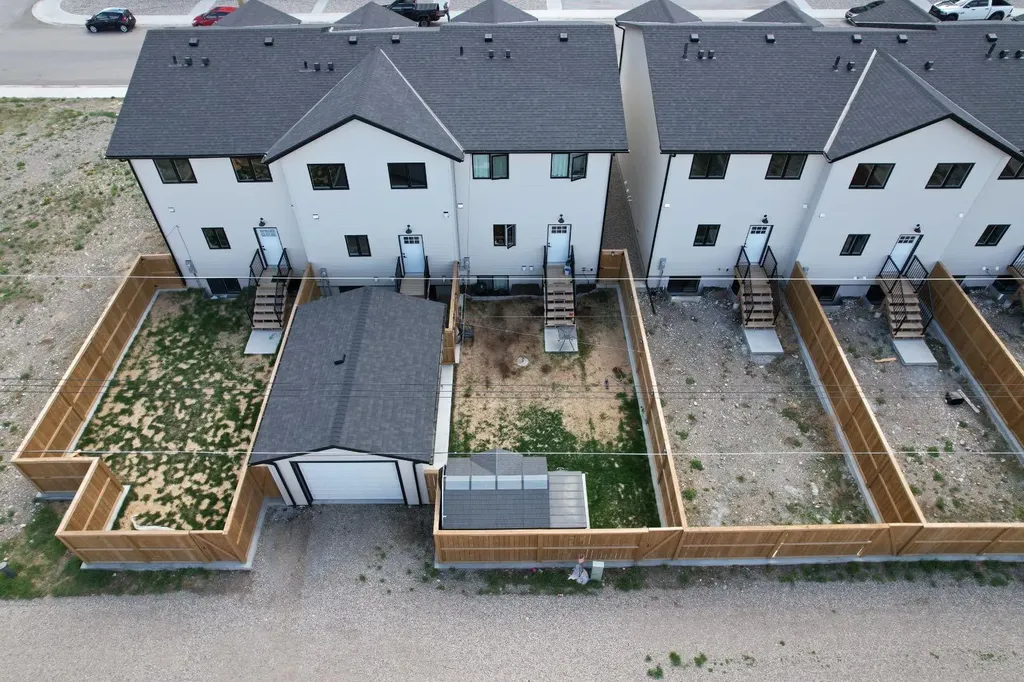 359 9 Street Fort Macleod AB T0L 0Z0