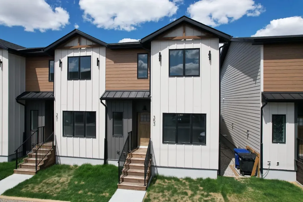 359 9 Street Fort Macleod AB T0L 0Z0