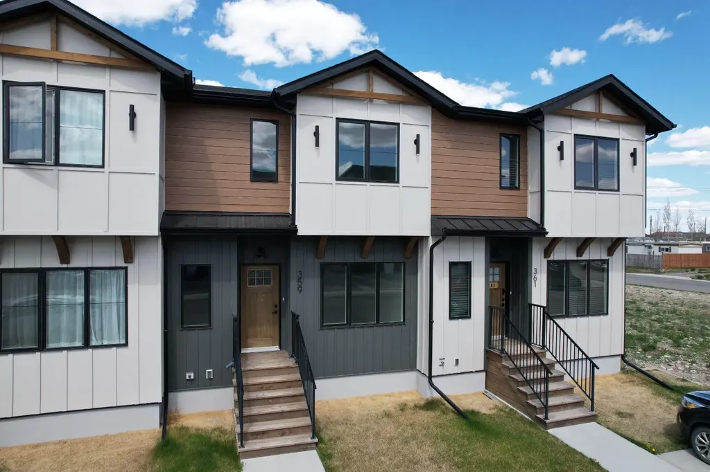 359 9 Street Fort Macleod AB T0L 0Z0