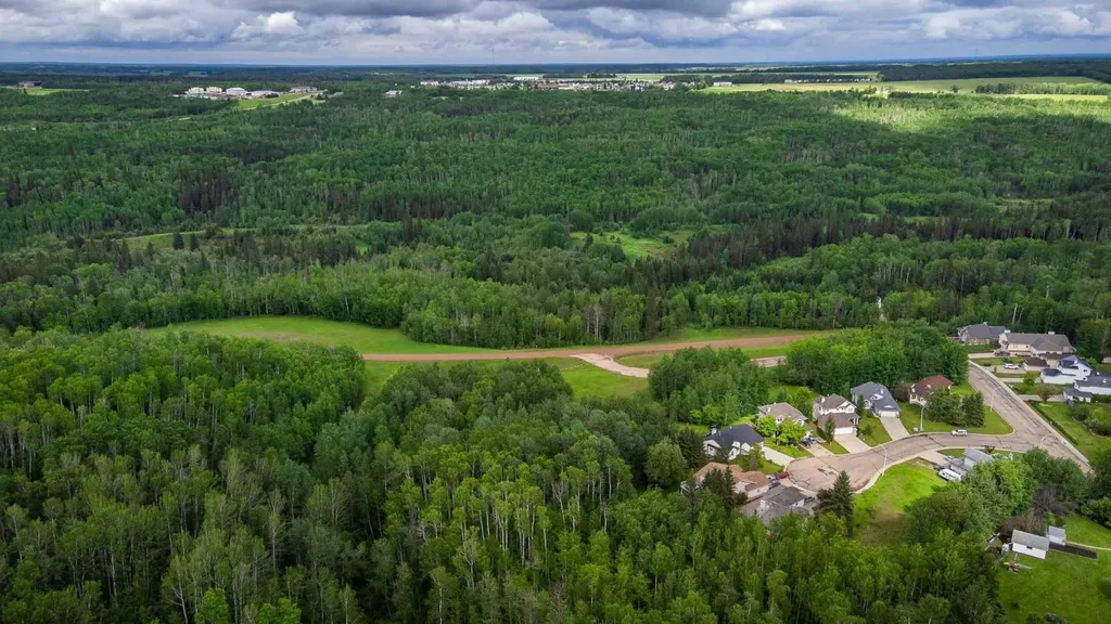 4205 Hees Court Athabasca AB T9S1J3