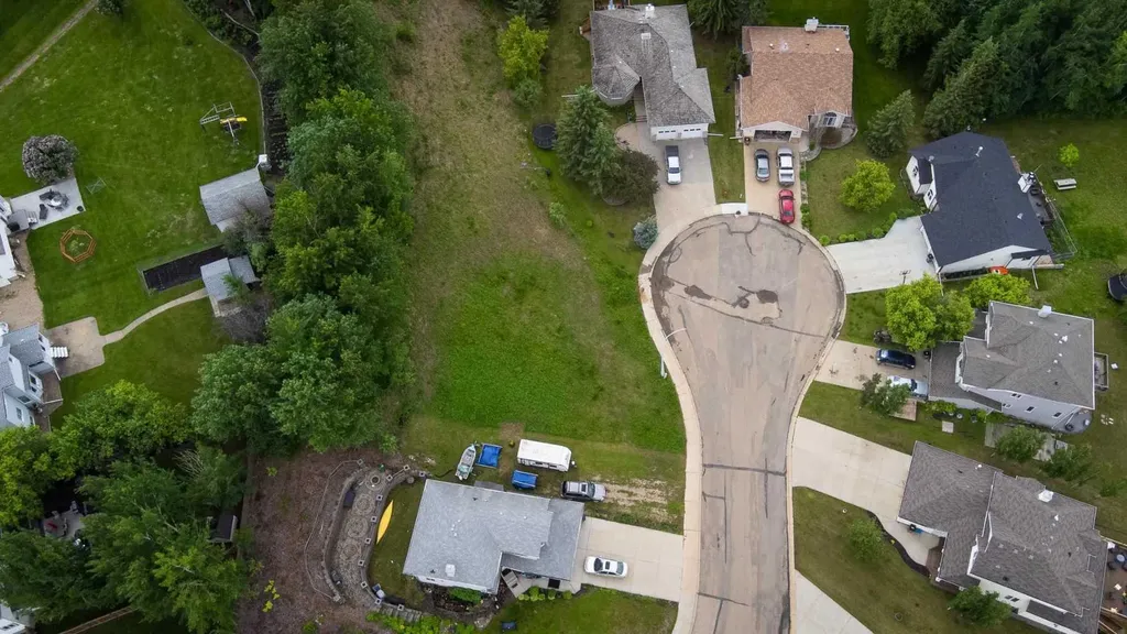 4205 Hees Court Athabasca AB T9S1J3