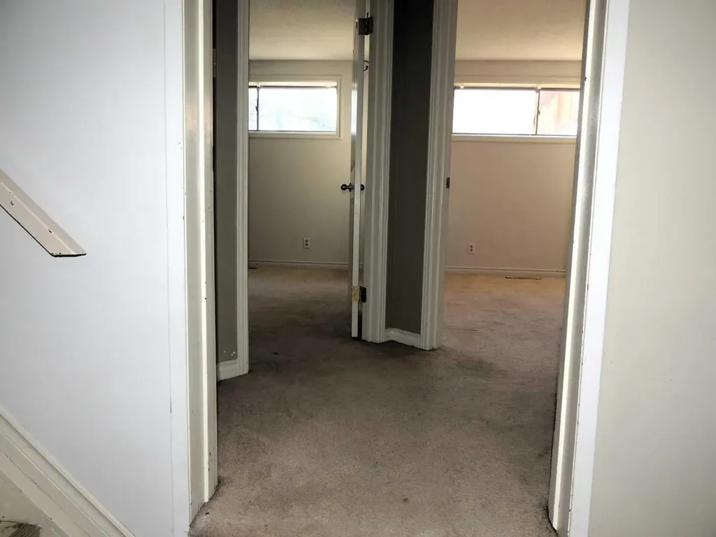 2713 Canmore Road NW Calgary AB T2M 4J6