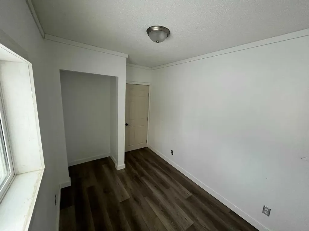 10104 99 Street High Level AB T0H 1Z0
