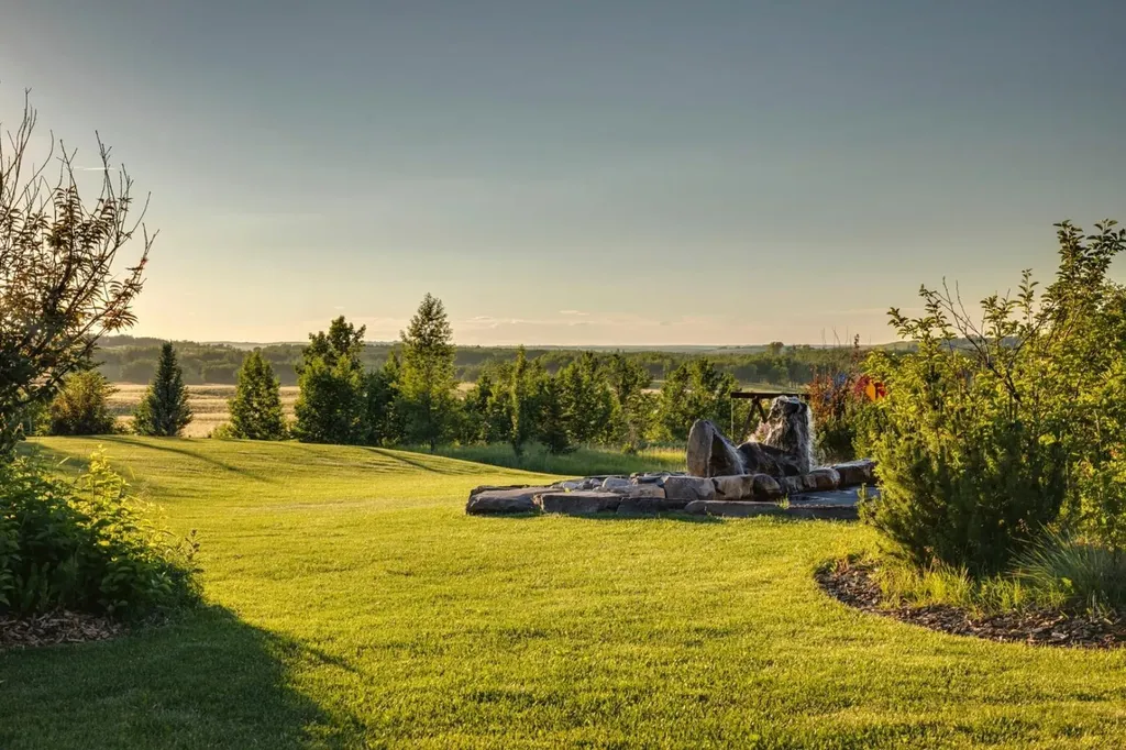 218 Grizzly Rise Rural Rocky View County AB T4C 0B5