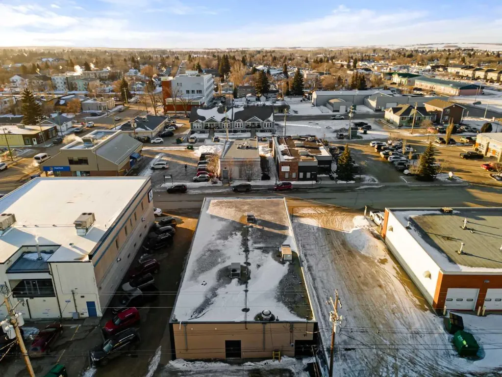5017 51 Street Camrose AB T4V1N5
