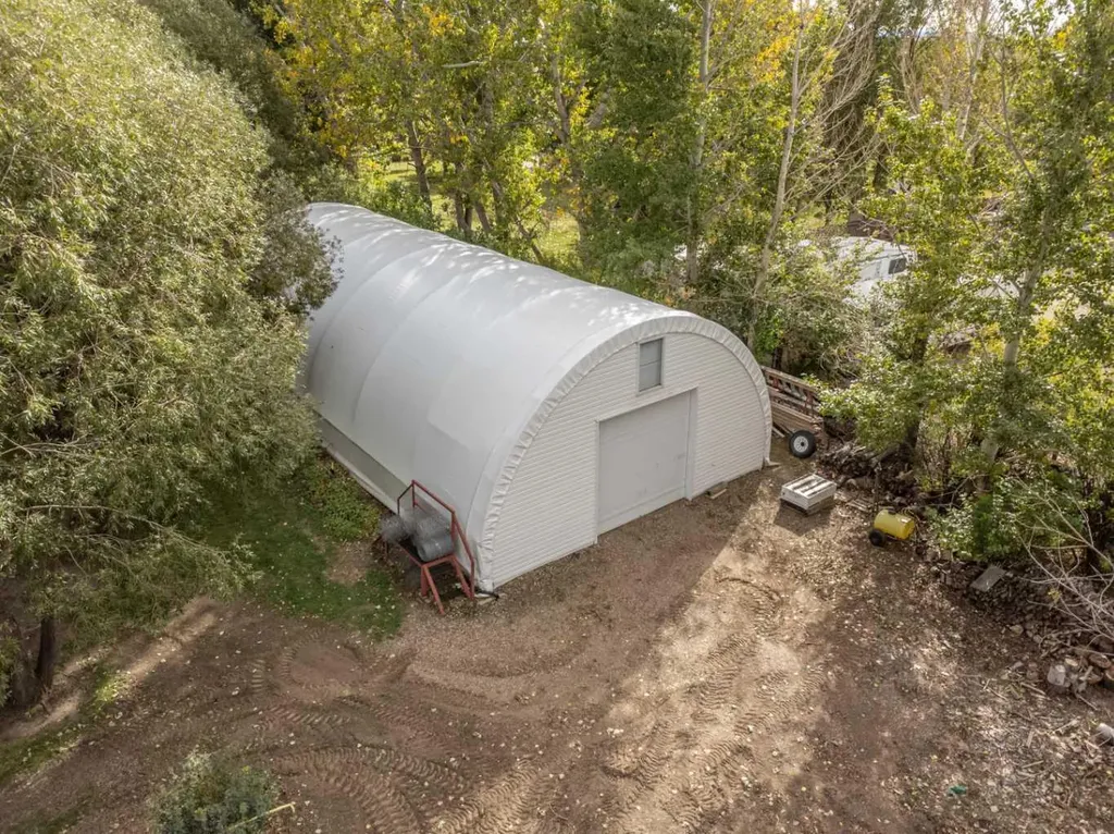 12112A Range Road 55 Rural Cypress County AB T1B 0A3