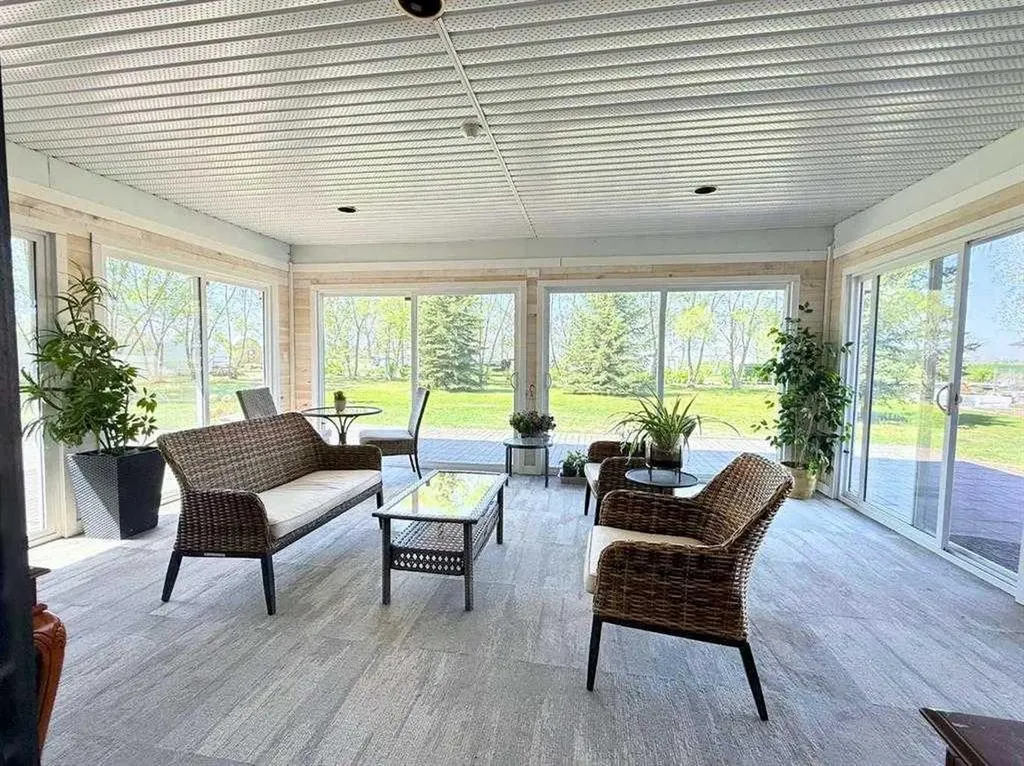 12112A Range Road 55 Rural Cypress County AB T1B 0A3
