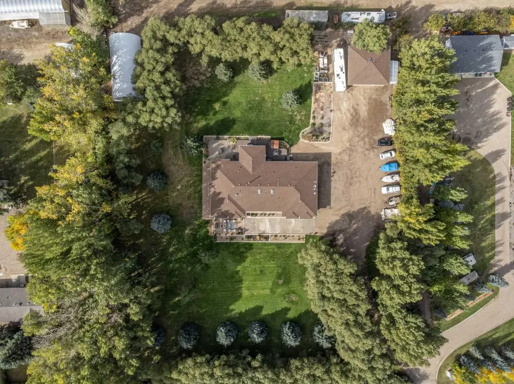 12112A Range Road 55 Rural Cypress County AB T1B 0A3