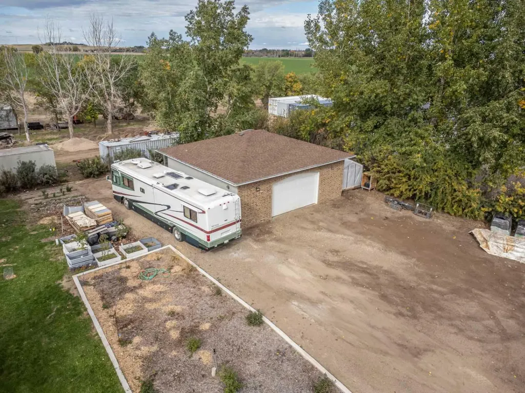 12112A Range Road 55 Rural Cypress County AB T1B 0A3