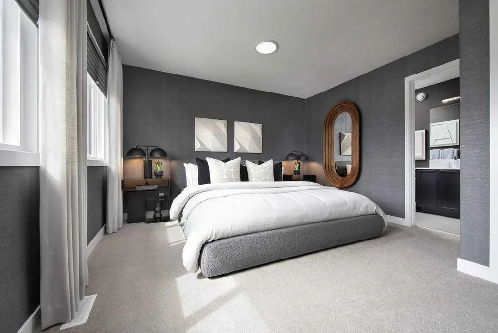 47 Heartwood Villas SE Calgary AB T3S 0R6