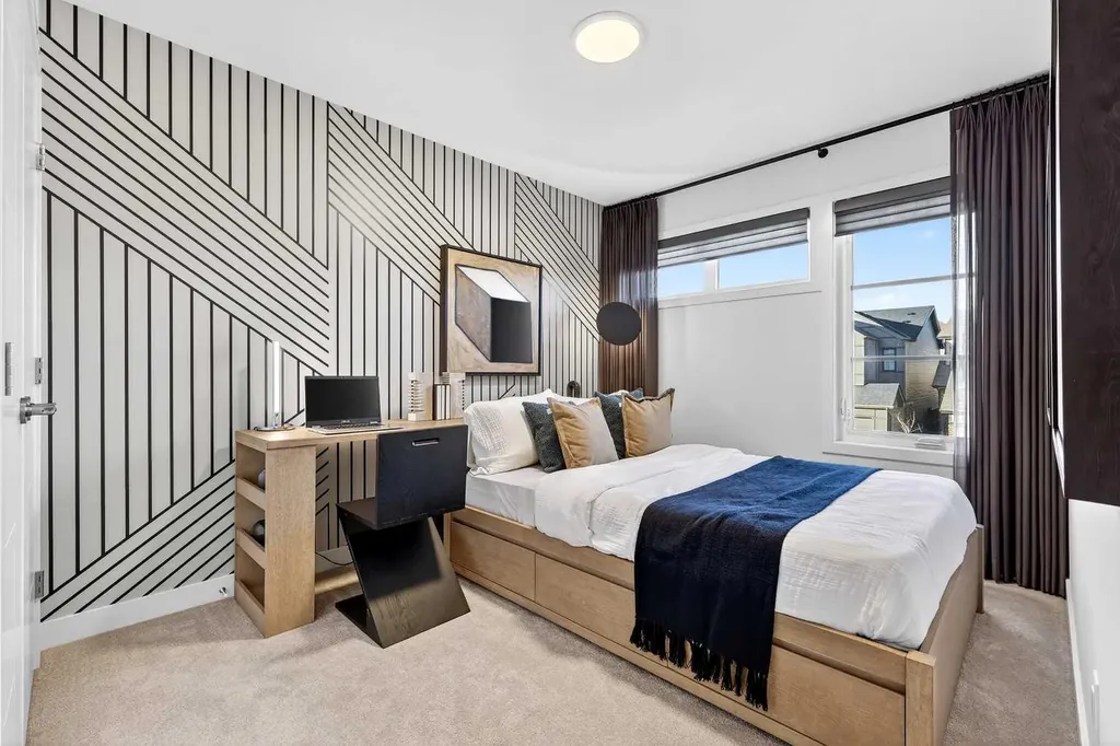 47 Heartwood Villas SE Calgary AB T3S 0R6