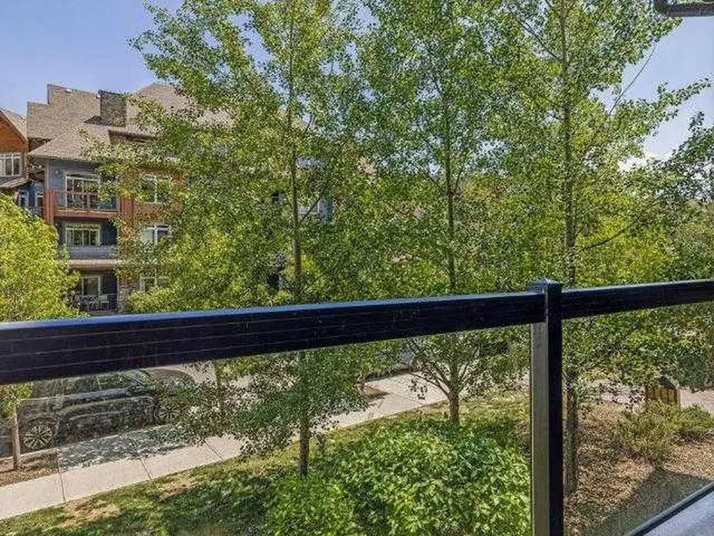 173 Kananaskis Way Canmore AB T1W 0A3