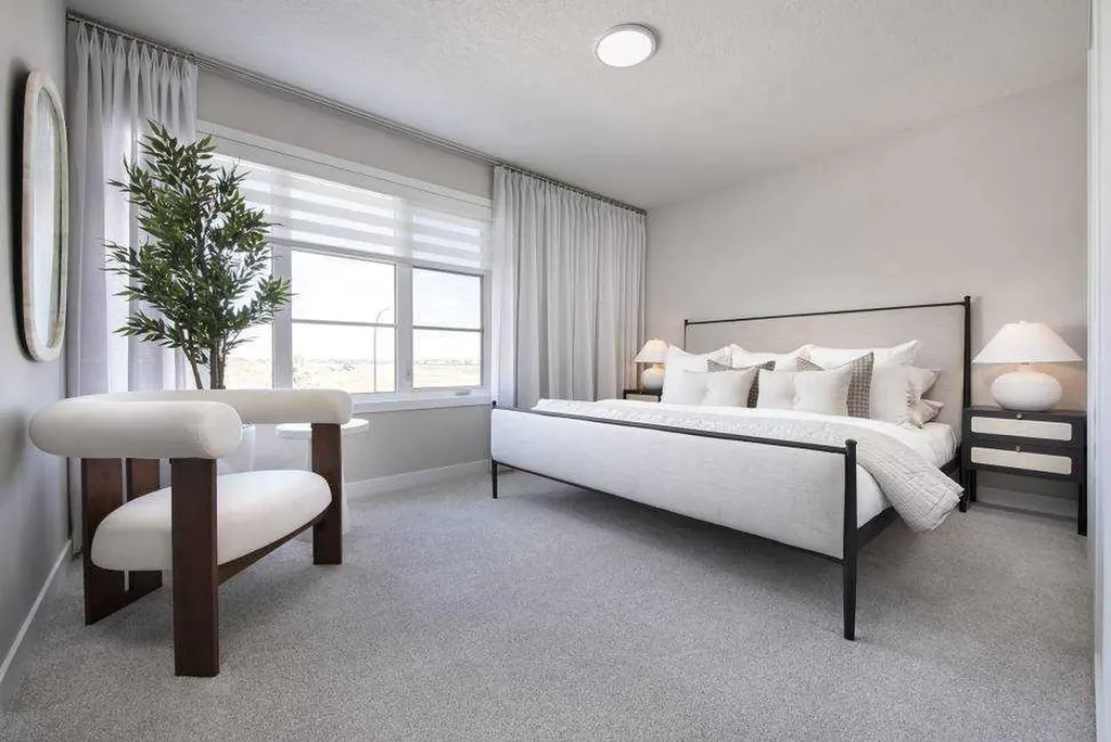 7079 Rangeview Avenue SE Calgary AB T3S 0R1