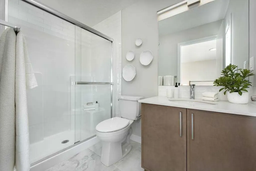 7079 Rangeview Avenue SE Calgary AB T3S 0R1
