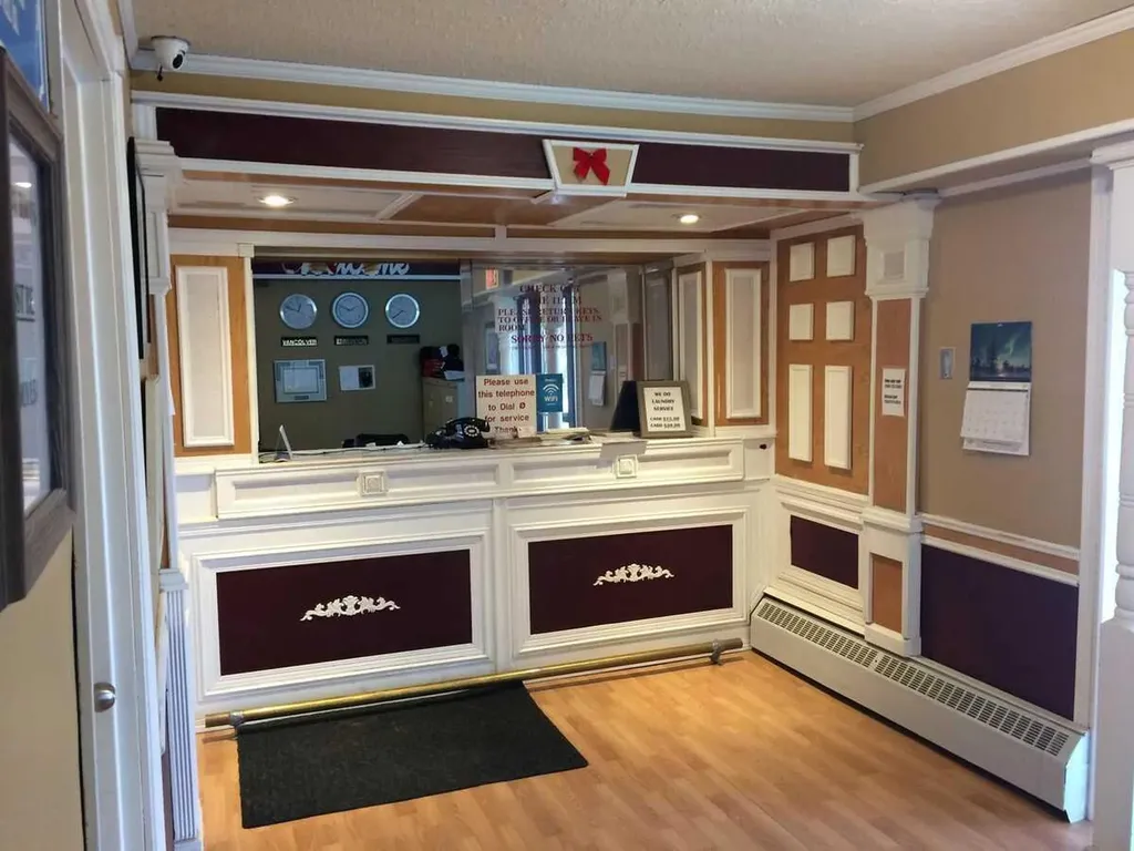 4830 4 Avenue Edson AB T7E 1T9