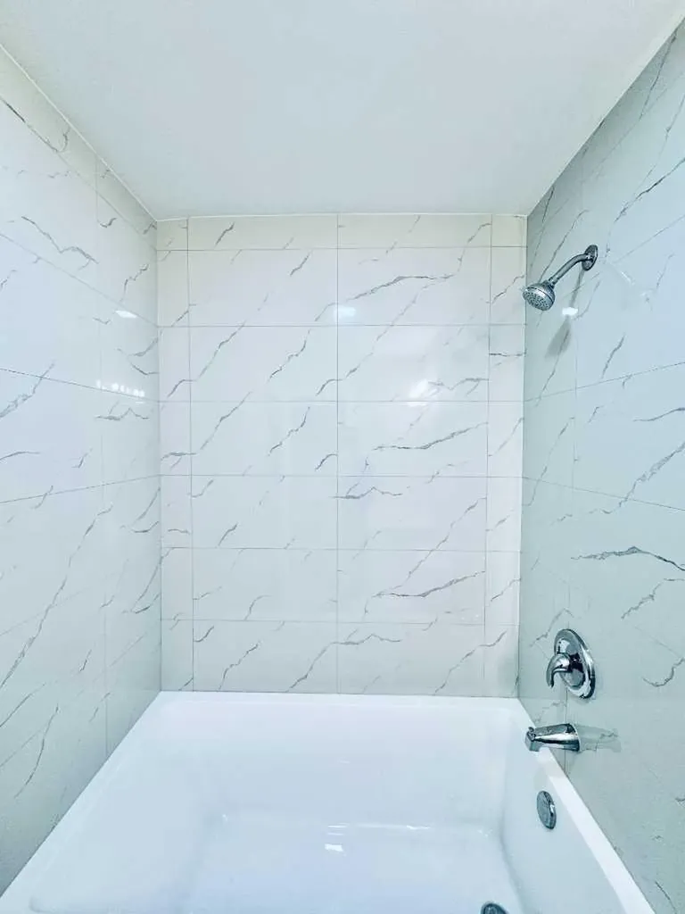2211 19 Street NE Calgary AB T2E 4Y5