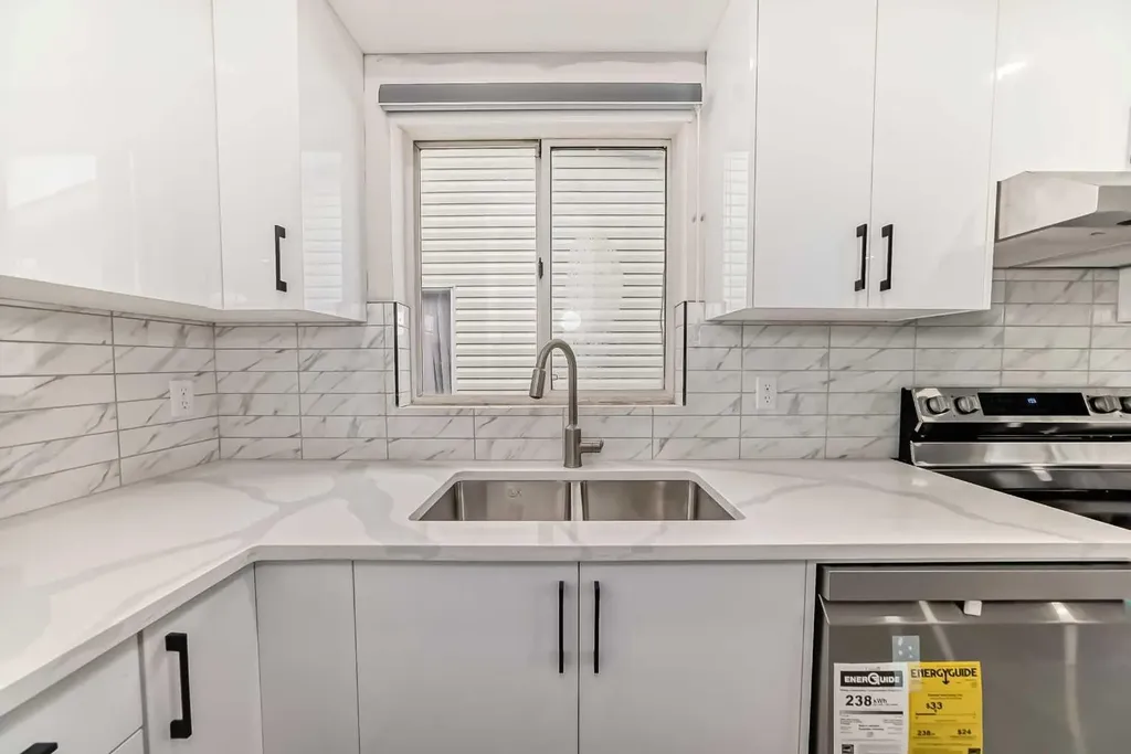 110 Falmere Way NE Calgary AB T3J 2Y4