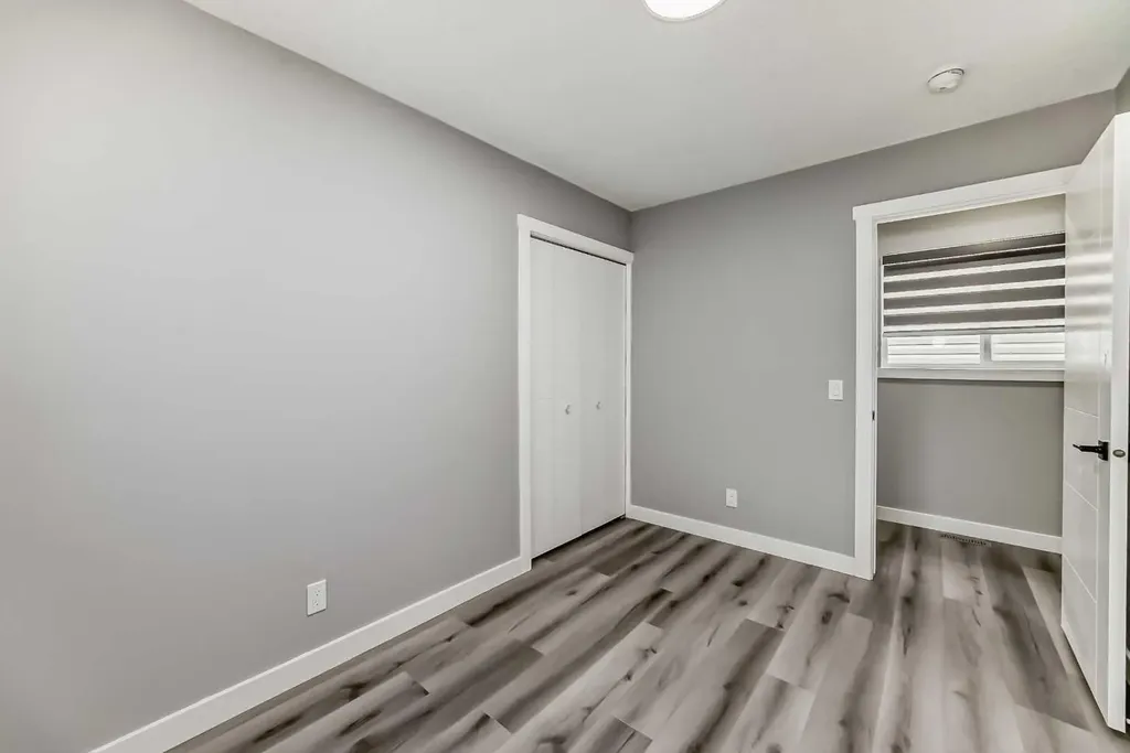 110 Falmere Way NE Calgary AB T3J 2Y4
