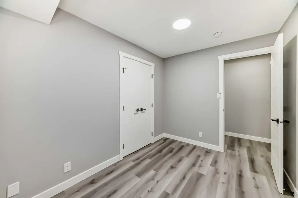 110 Falmere Way NE Calgary AB T3J 2Y4