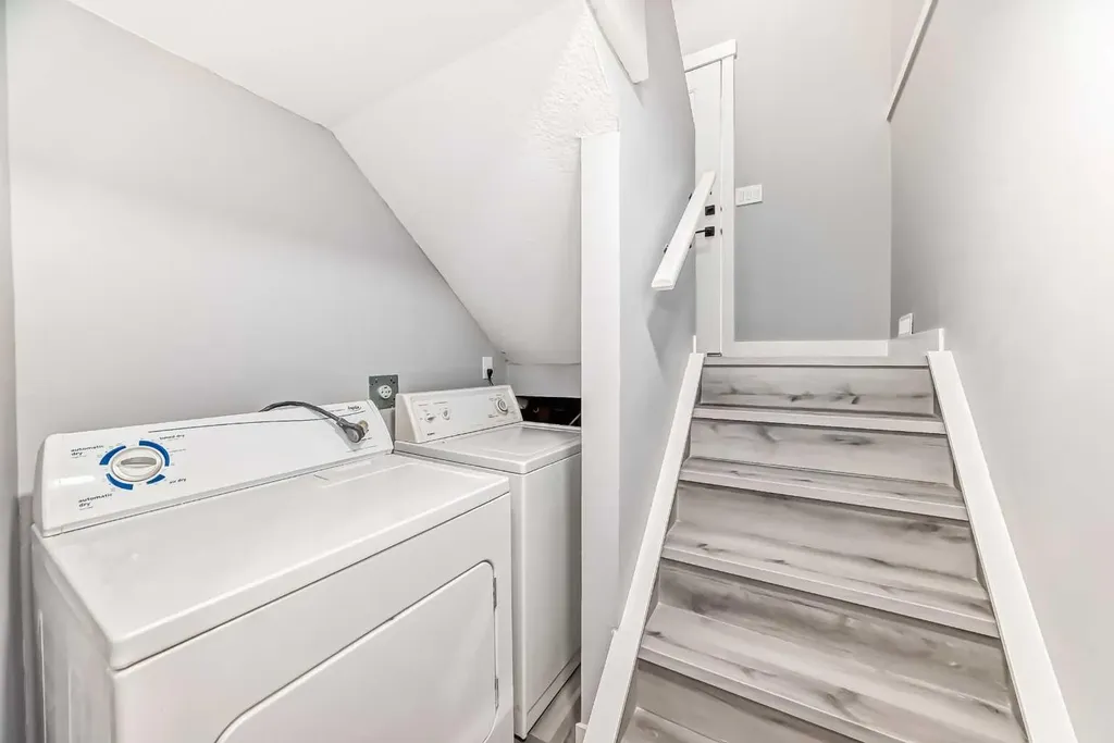 110 Falmere Way NE Calgary AB T3J 2Y4