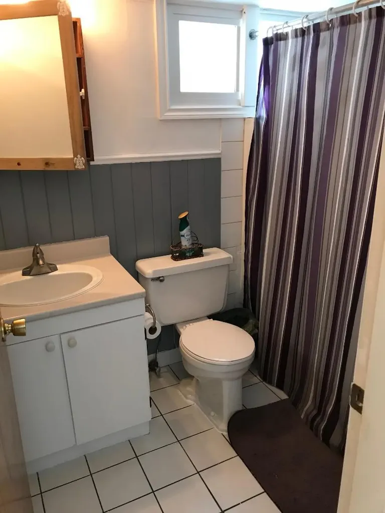 4725 5 Avenue Edson AB T7E 1C6