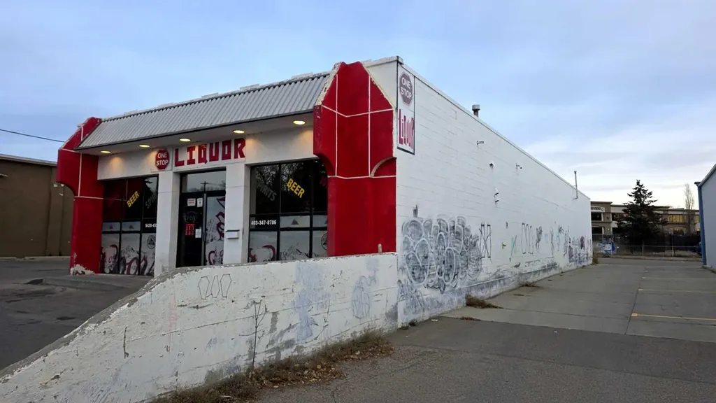 5414 43 Street Red Deer AB T4N 1C9