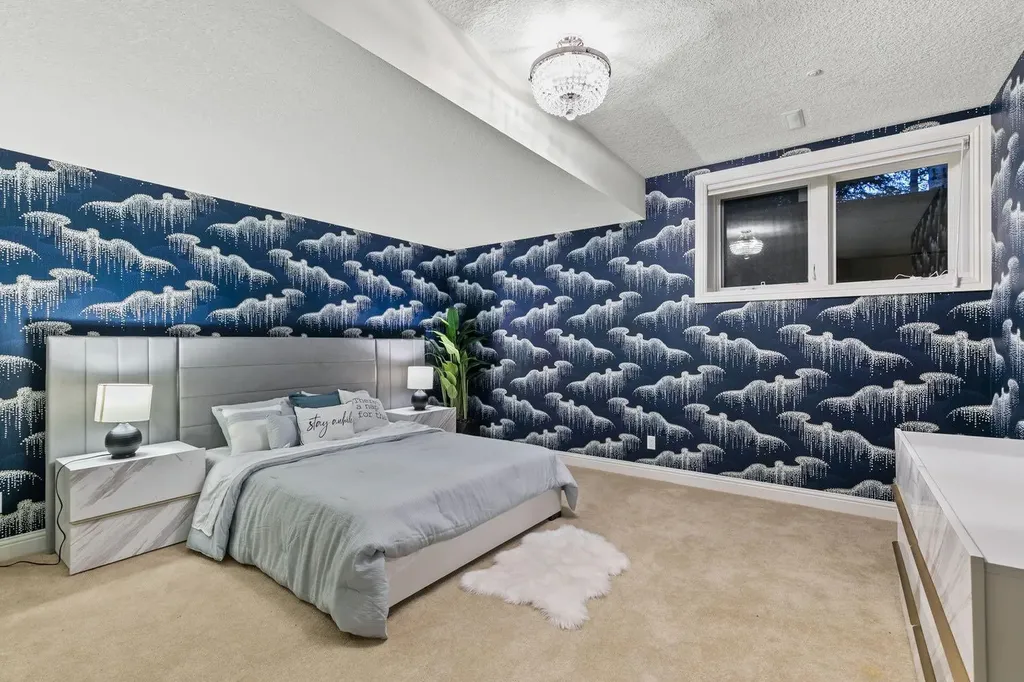 14 Pinehurst Drive Heritage Pointe AB T1S 4J3