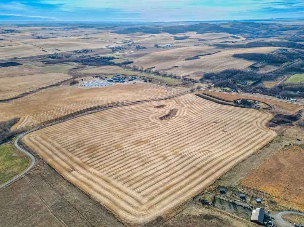 54.28 Acres On 96th Street W Rural Foothills County AB T1S 0V1