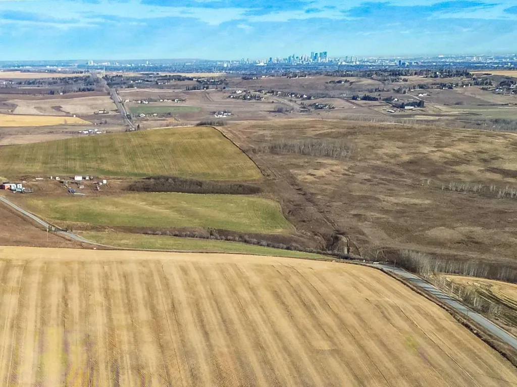 54.28 Acres On 96th Street W Rural Foothills County AB T1S 0V1