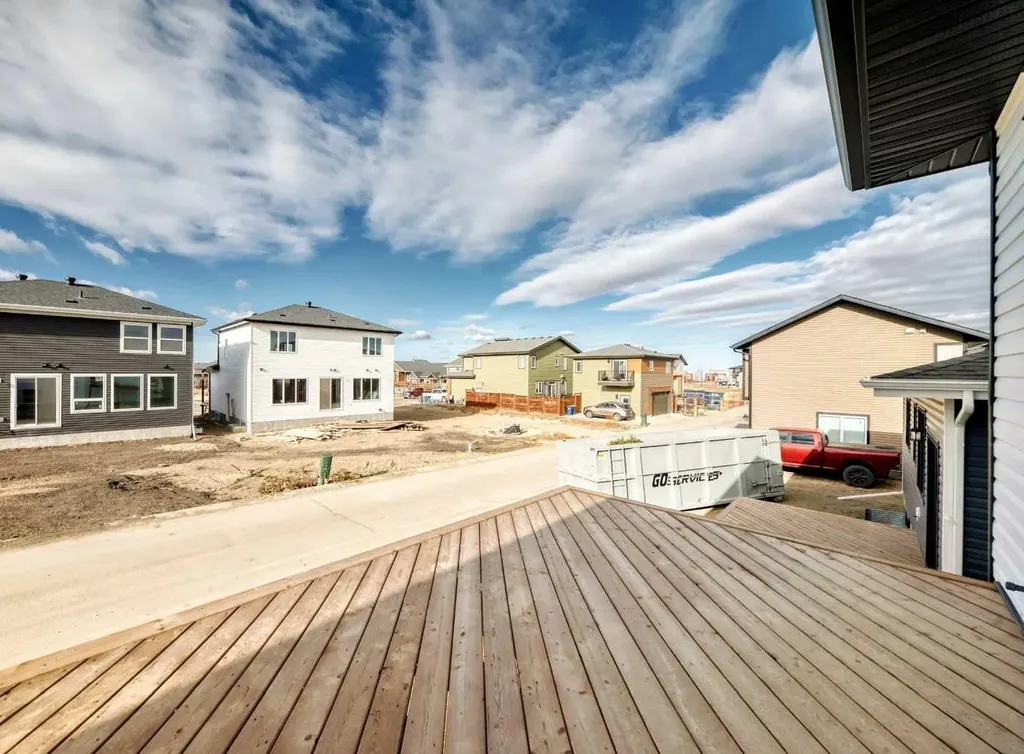 18 Tagish Avenue Red Deer AB T4P 0Y7