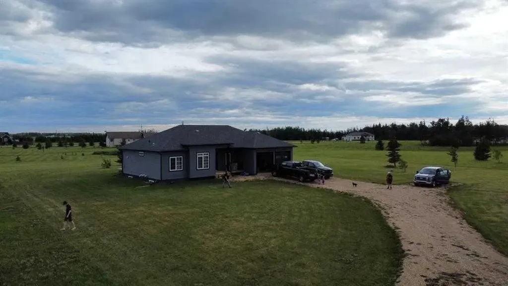 1049 Alberta Avenue Debolt AB T0H 1B0