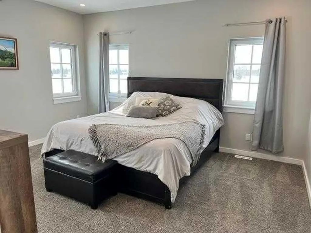 1049 Alberta Avenue Debolt AB T0H 1B0