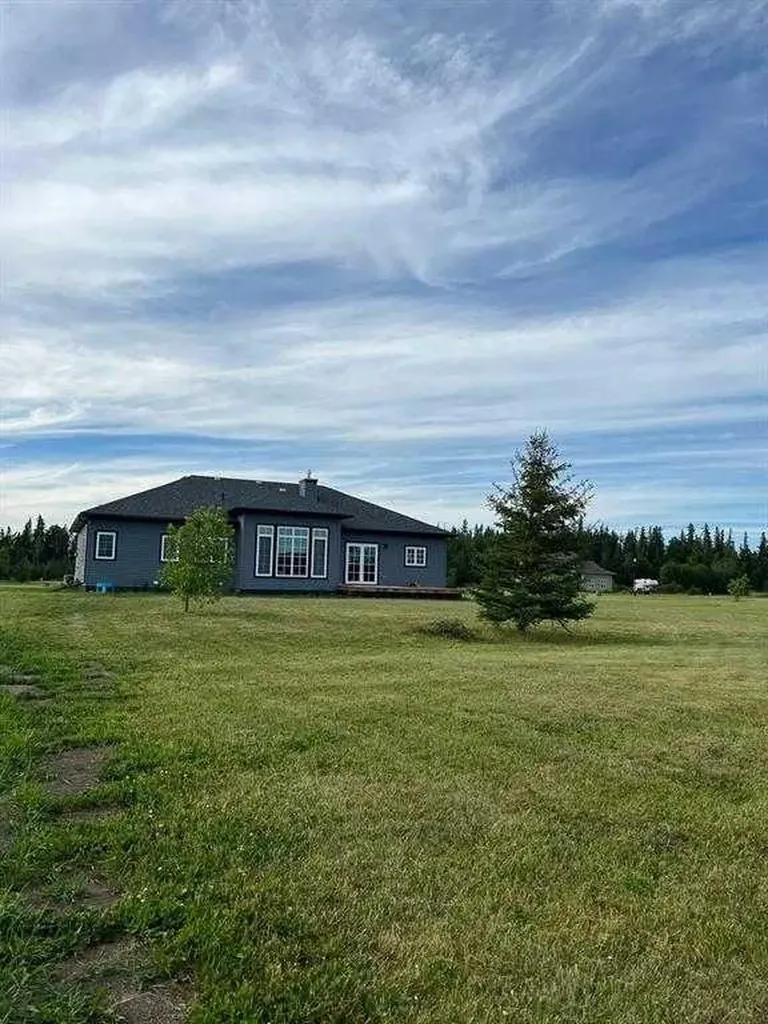 1049 Alberta Avenue Debolt AB T0H 1B0