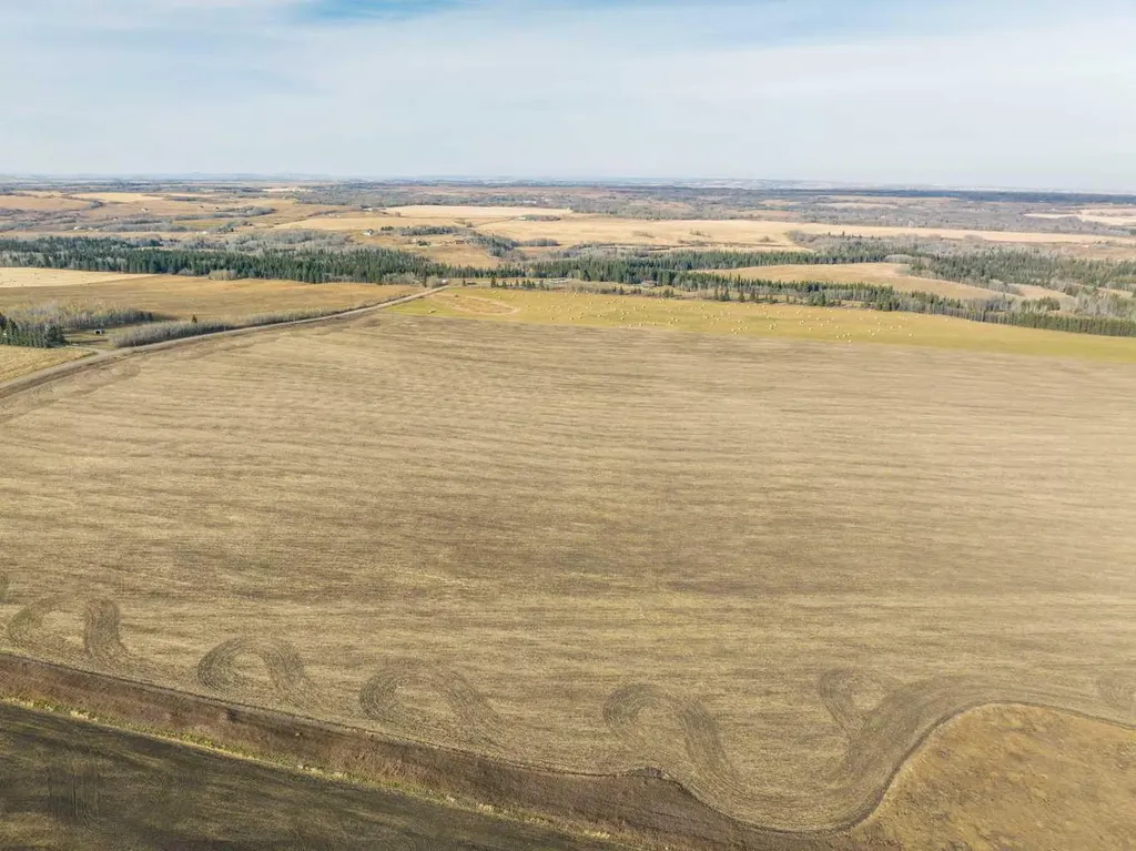 NW;32;22;2;W5M Rural Foothills County AB T1S 0T3