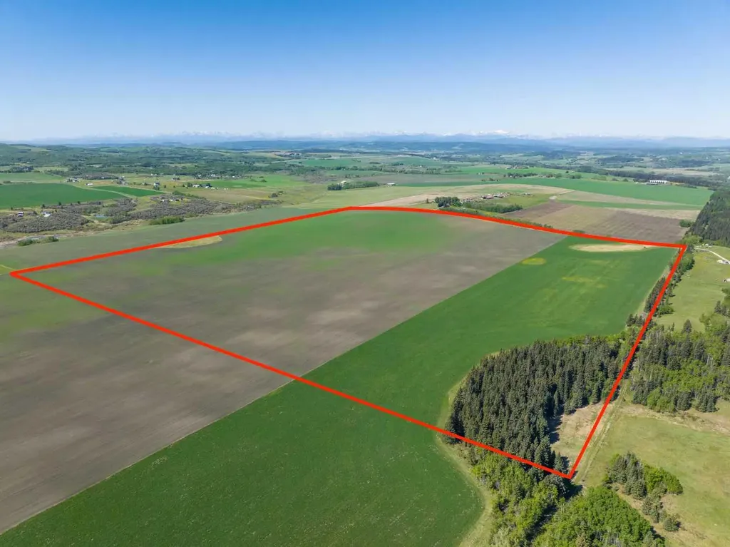 NW;32;22;2;W5M Rural Foothills County AB T1S 0T3